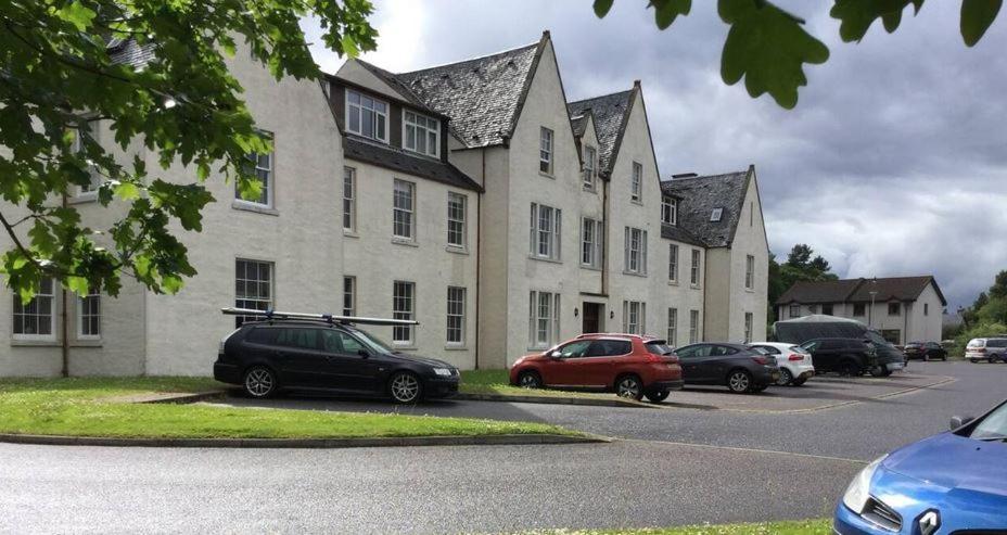 Fabulous Top Floor Apartment In Inverness Eksteriør bilde